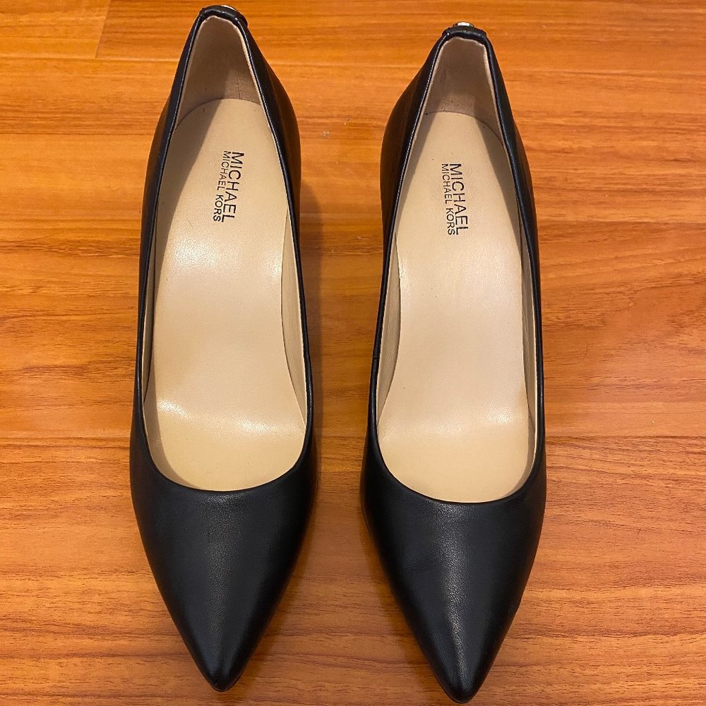 Michael Kors Flex Mid Leather Pump